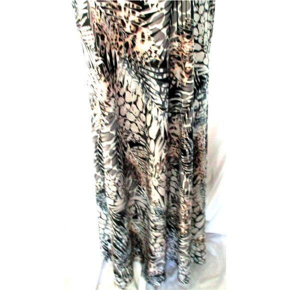 Attitudes By Renee Women's Petite Blue Leaf Print Sleeveless Maxi Dress Size XLP - Picture 3 of 11